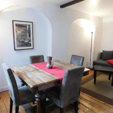 De Charme Au Coeur De La Ville Apartment *